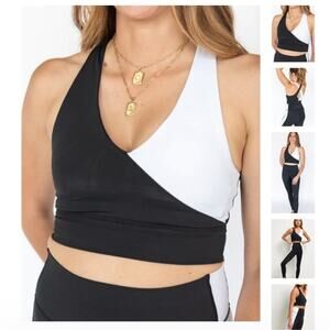 NWT Allfenix Black and White Sports Bra Size Medium